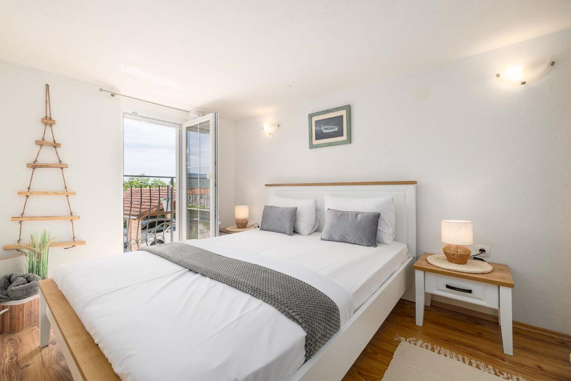 Apartment Katalin Kornic Ngoại thất bức ảnh
